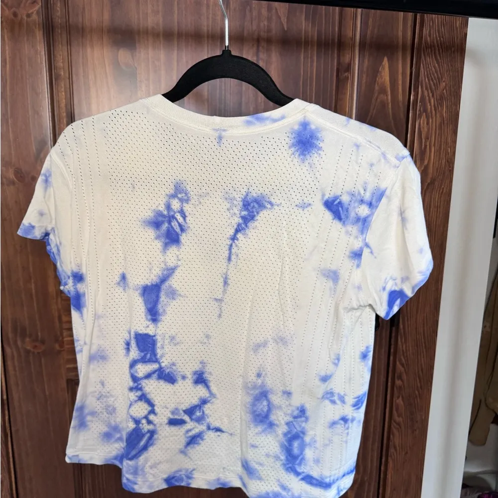 Lululemon Train to Be Short Sleeve *Shibori
Lavender Dusk / Lavender Dusk - Image 7