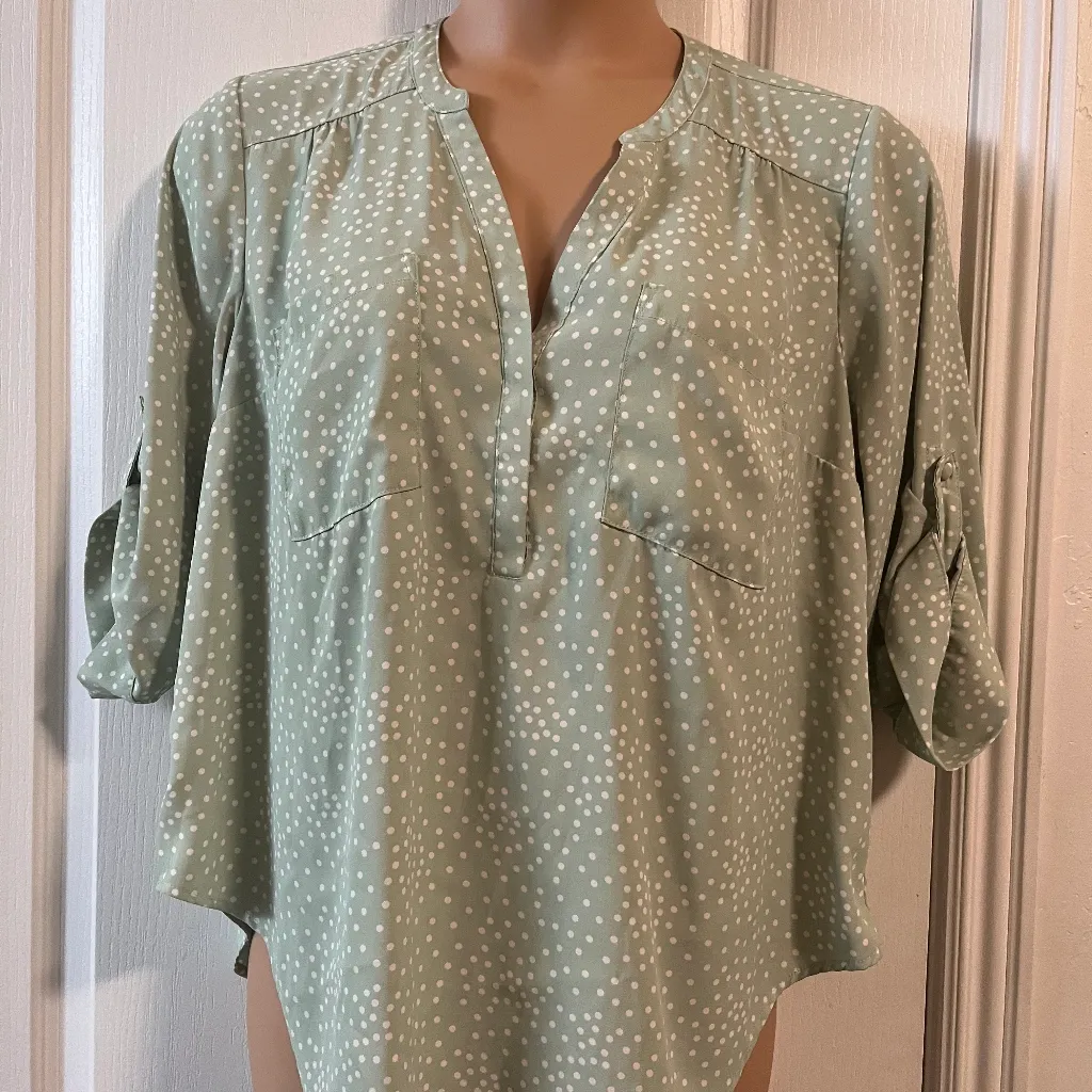 Torrid Sz 0 Green Polka Dot Women's Top - Image 4