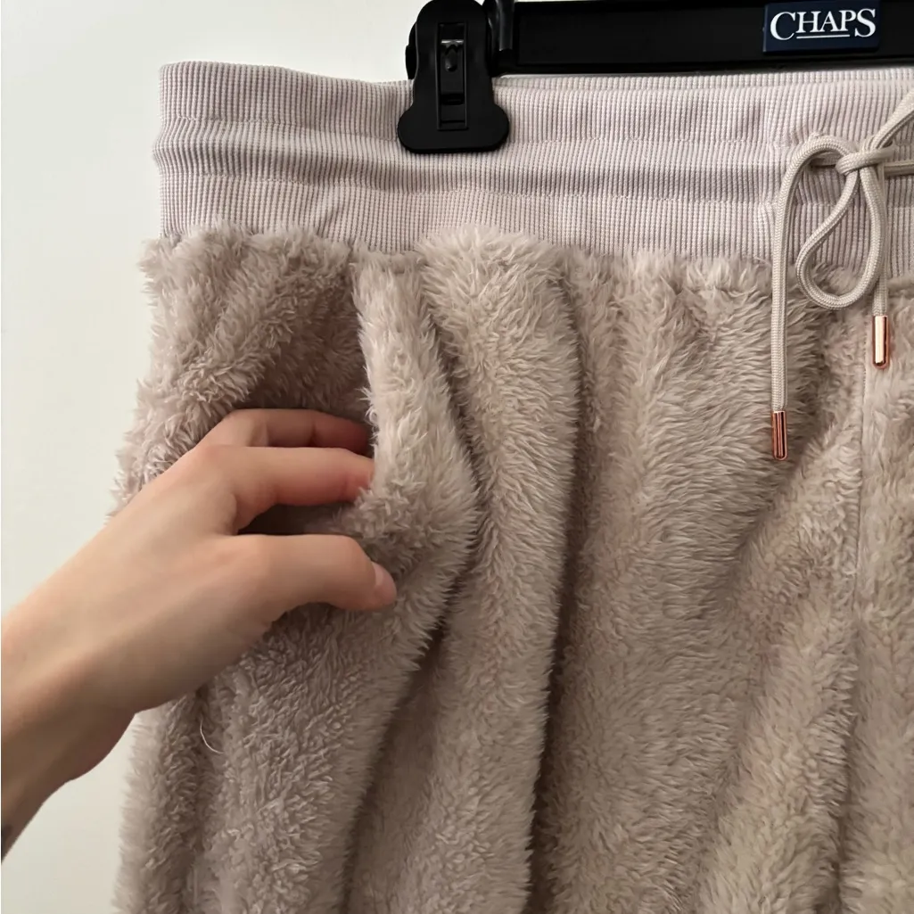 RBX Women's Plush Beige Joggers W Pockets Tan Size XXL - Image 2