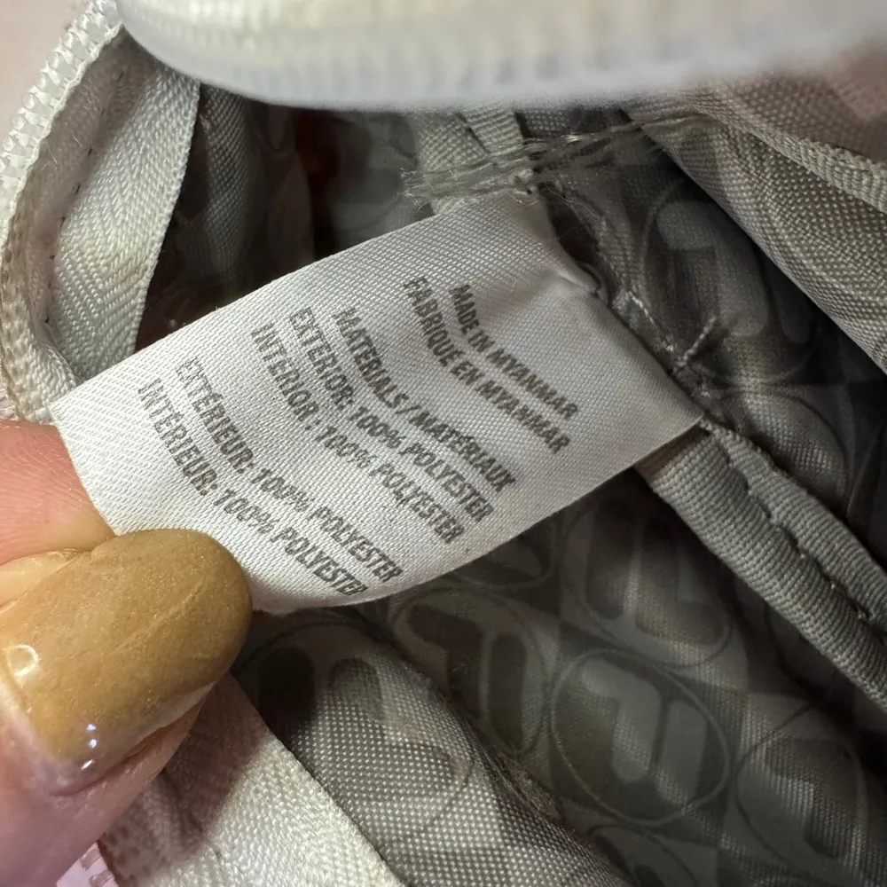 Fila Unisex Fanny Pack Belt Bag, OS, Multicolor Rainbow Tie Dye - Image 6