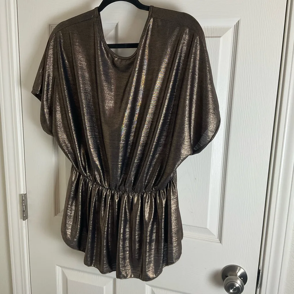 Mareli plus woman’s a metallic, short - Image 7