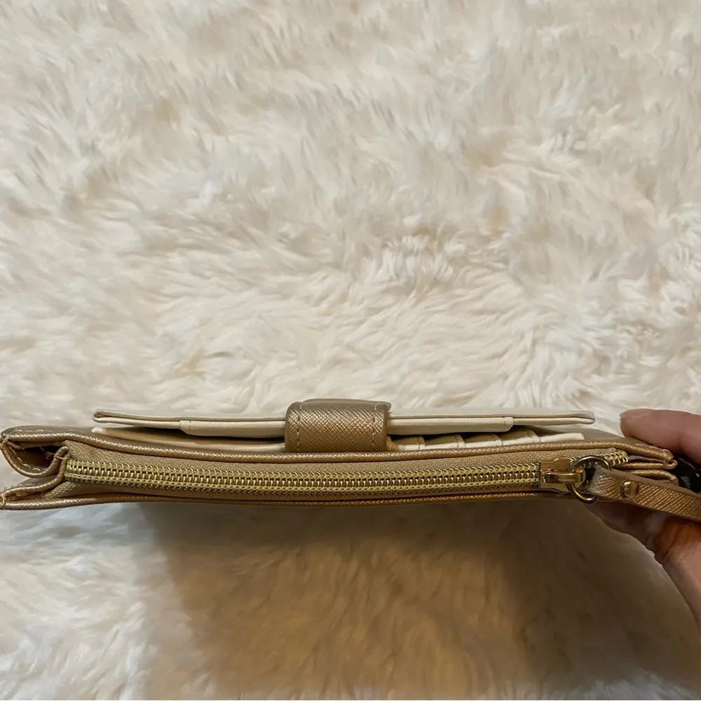 Minicci  Cream Wristlet Wallet - Image 6