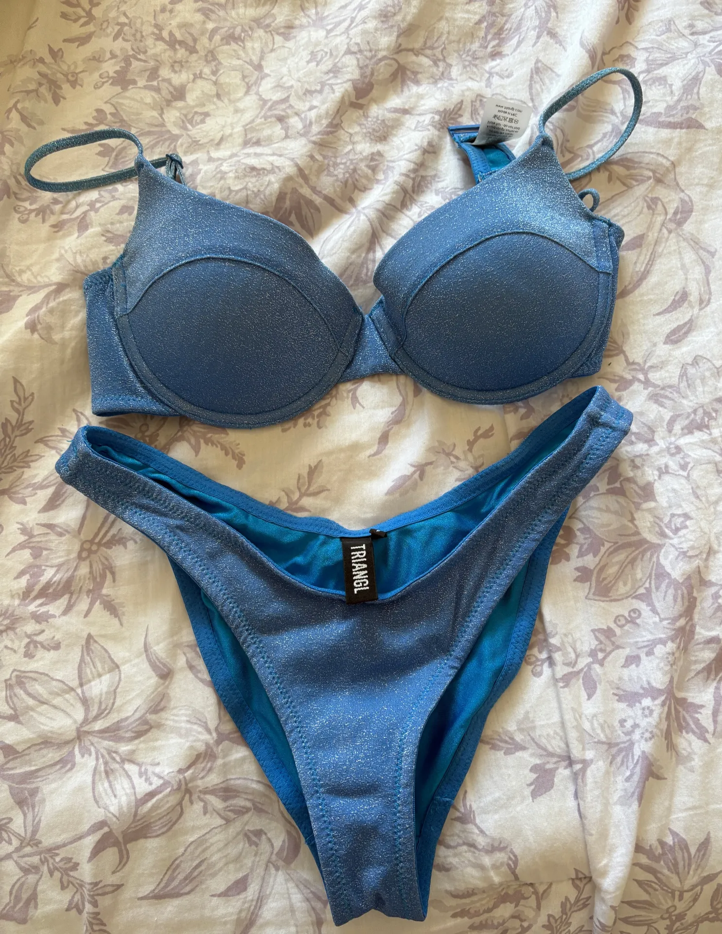 Triangl Bikini Set - Image 2