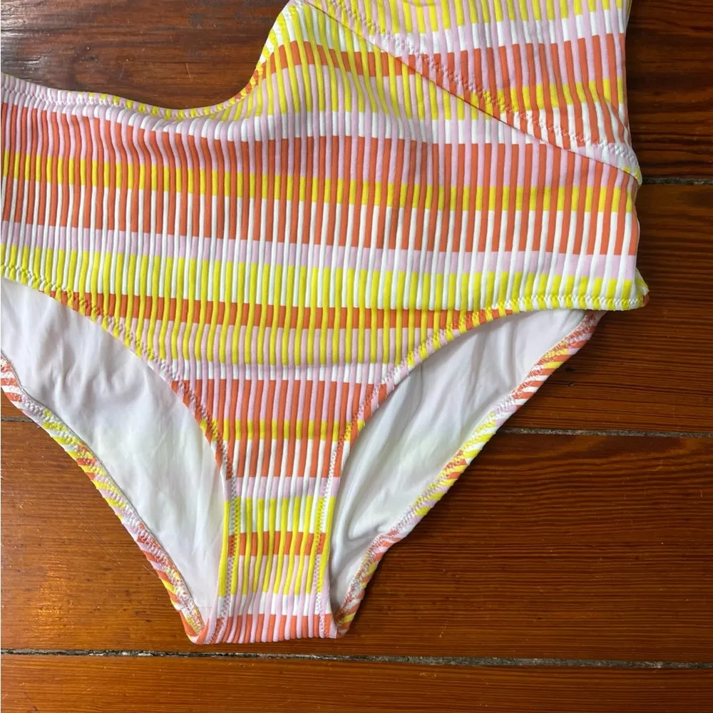 Solid & Striped Claudia Ribbed Side Cutout One Piece Swimsuit ~ Size Medium 💛🍄 - Image 5