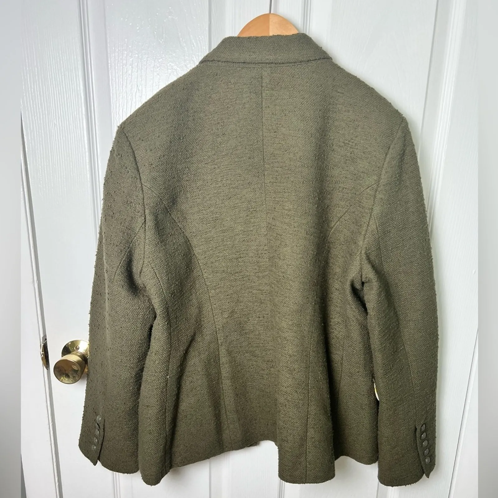 L’agence Kenzie Double Breasted Boucle Blazer in Ivy 14 - Image 8