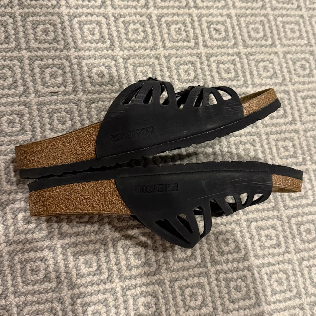 Birkenstock Black Strappy Sandals - Image 4