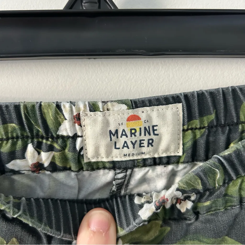 Marine Layer Allison Tropical Floral Dark Pull-On Pants Green M - Image 5