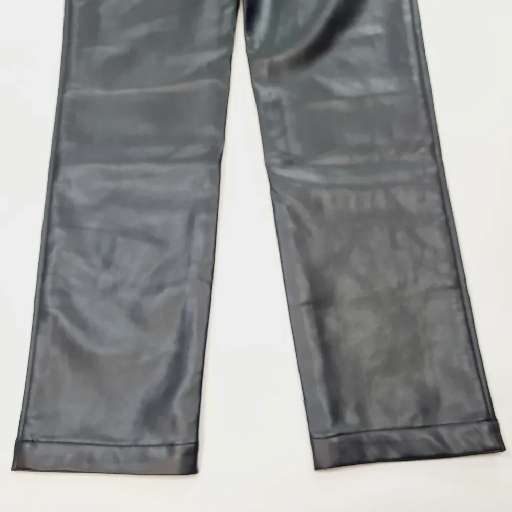 superdown  Adonia Zipper Front Pant in Black - Image 9