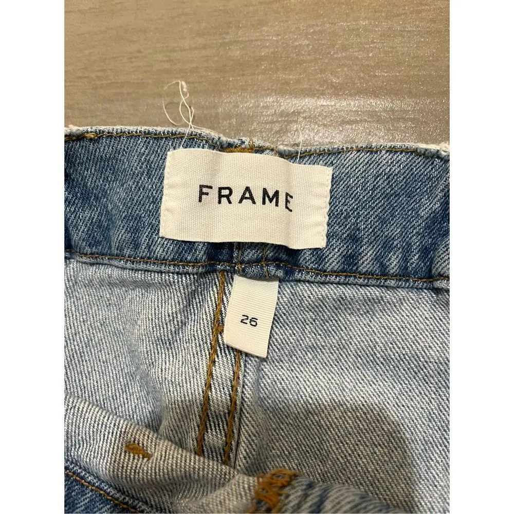 Frame Retro V-Yoke Straight-Leg Jeans in Bianca size 26 - Image 5