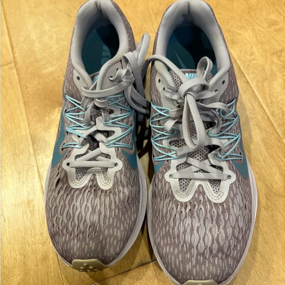 Nike Zoom Winflo 5 women’s running shoes 8.5 mauve pink - Image 4