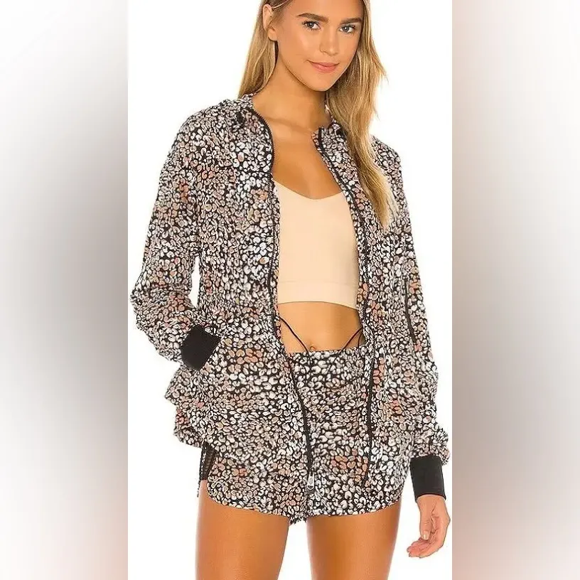 Free People Movement Run‎ Wild Jacket in Leopard Size Medium EUC Black - Image 3