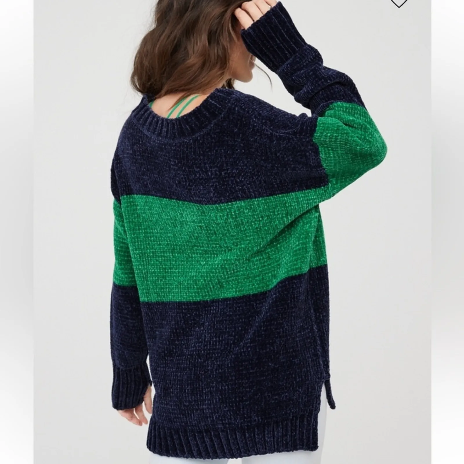 Offline by aerie Navy Blue & Green Long Sleeve Crewneck Chenille Sweater Sz L - Image 2