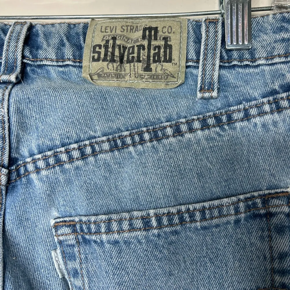 Vintage 90s Levi’s silver tab slim fit tapered leg jeans 12 - Image 4