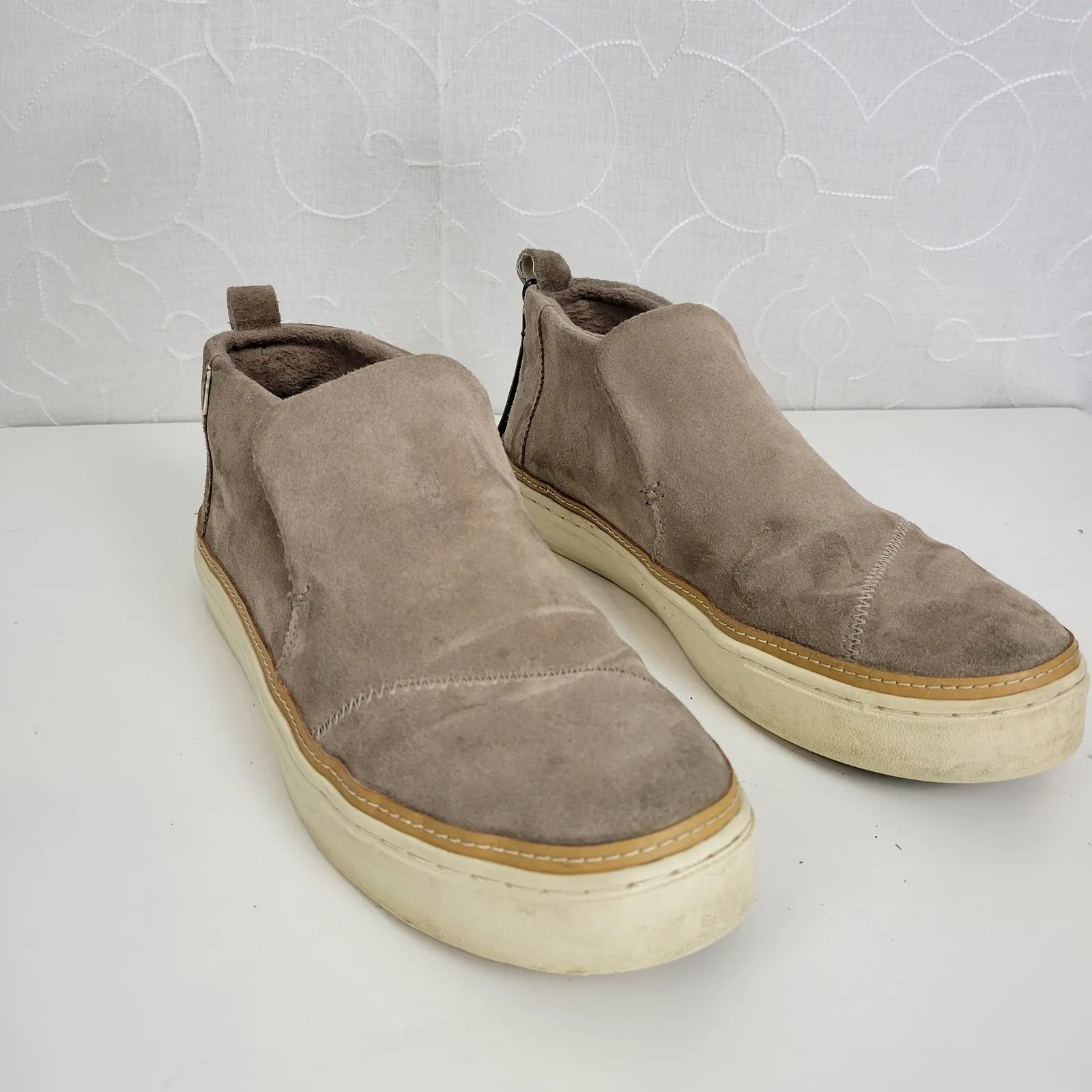 Toms Womens‎ Fashion Shoes Size 9.5 Brown Suede Round Toe Slip-On High Top - Image 6