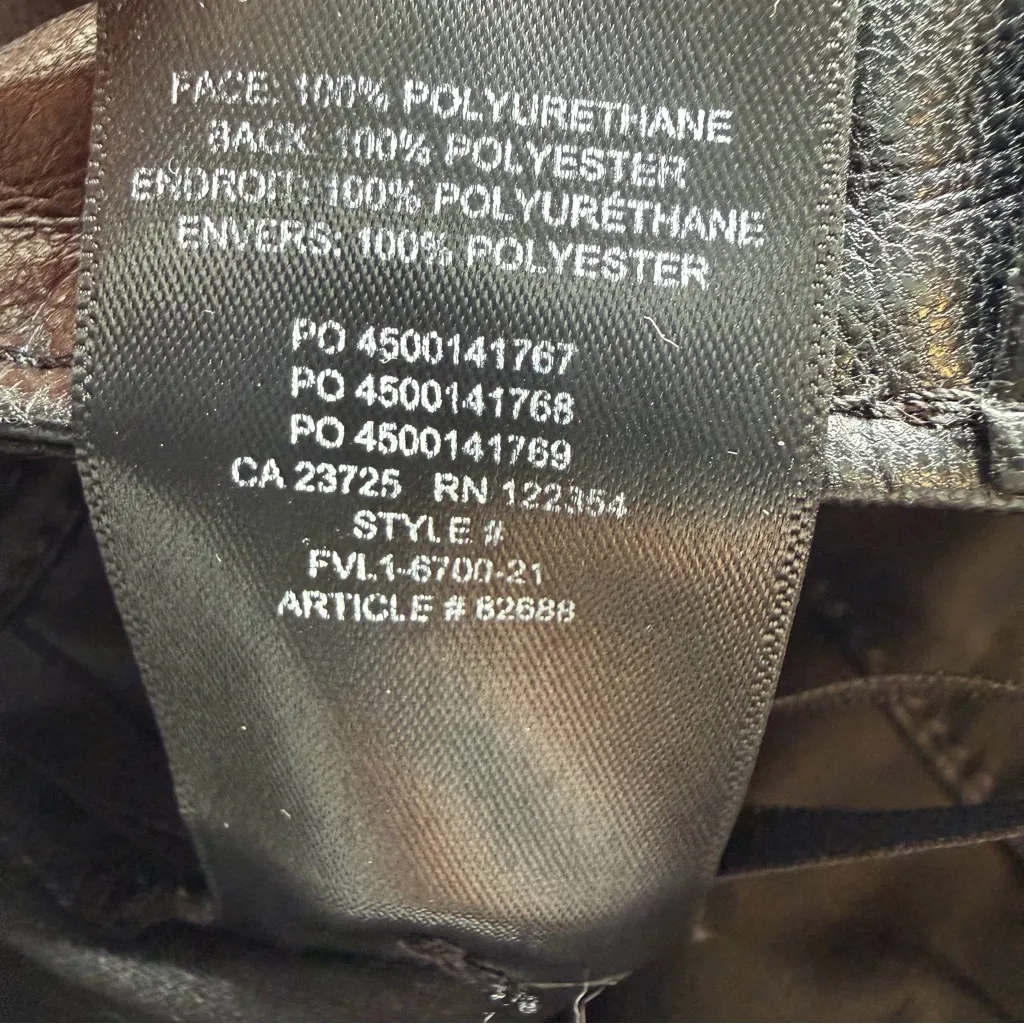 Aritzia Babaton Command Cropped Pants Mid-rise Vegan Leather pants size 10 Black - Image 10