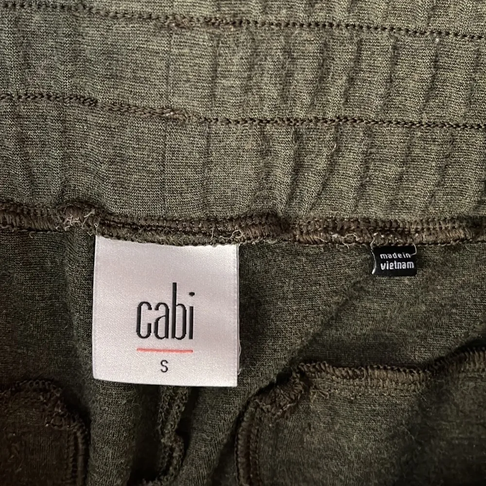 Cabi Pivot Jogger Green Small - Image 3