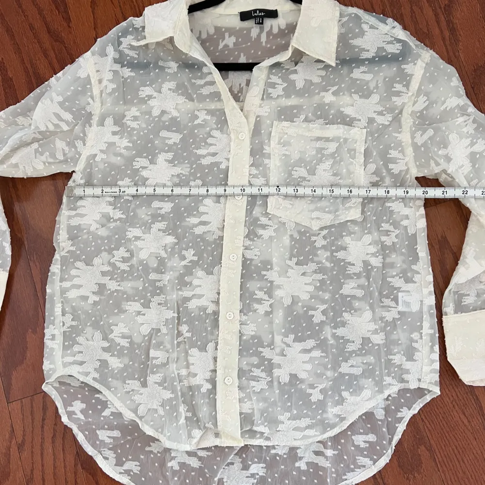 Lulus florals top - Image 7