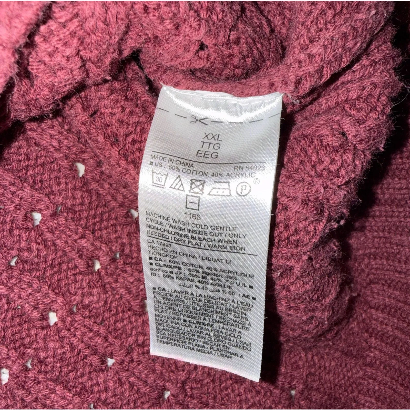Old Navy Women's Popcorn Knit Sweater Plus Size XXL Marin Berry - Image 4