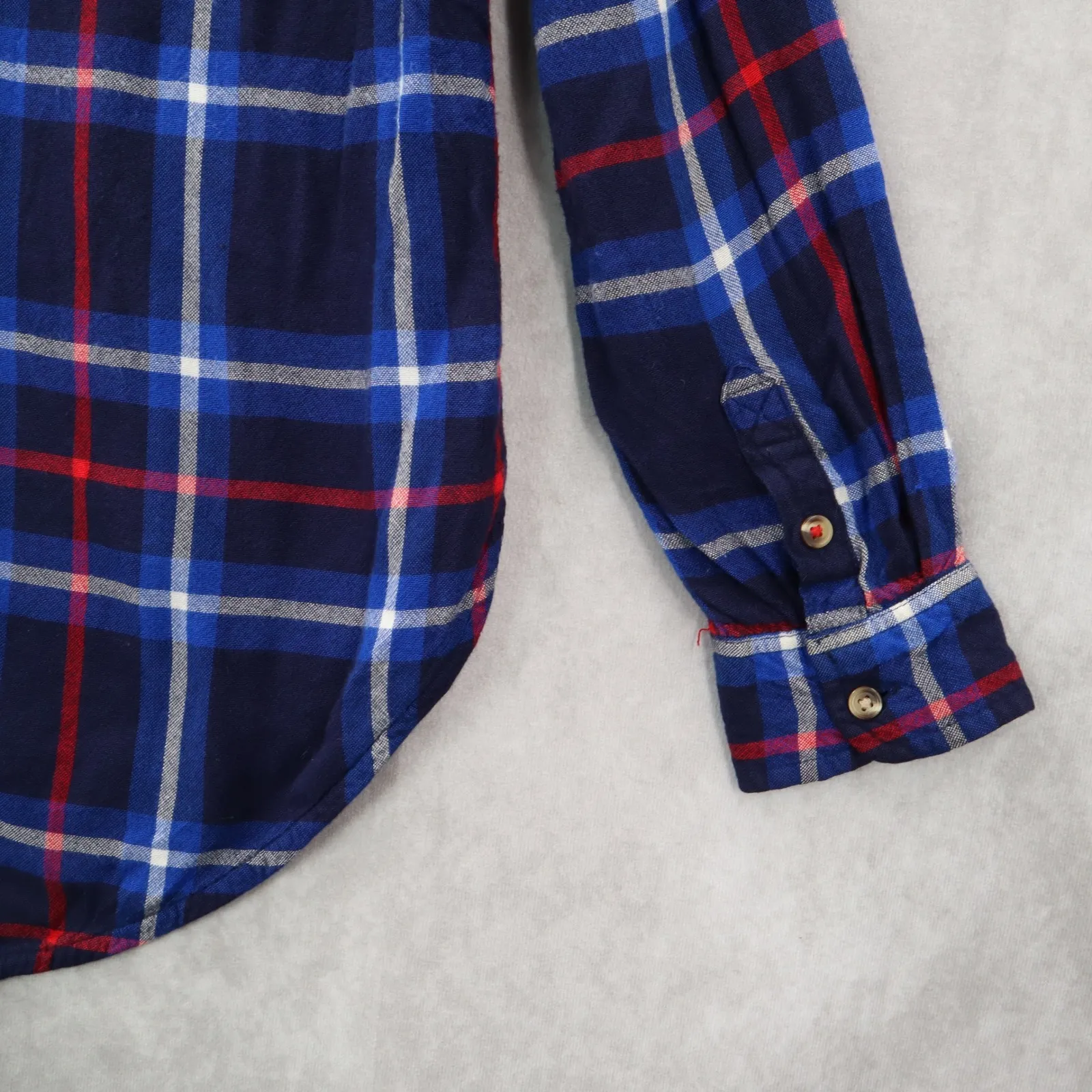 American Eagle Outfitters Boyfriend Fit Blue Flannel Plaid Lumberjack Rugged XS - Image 8