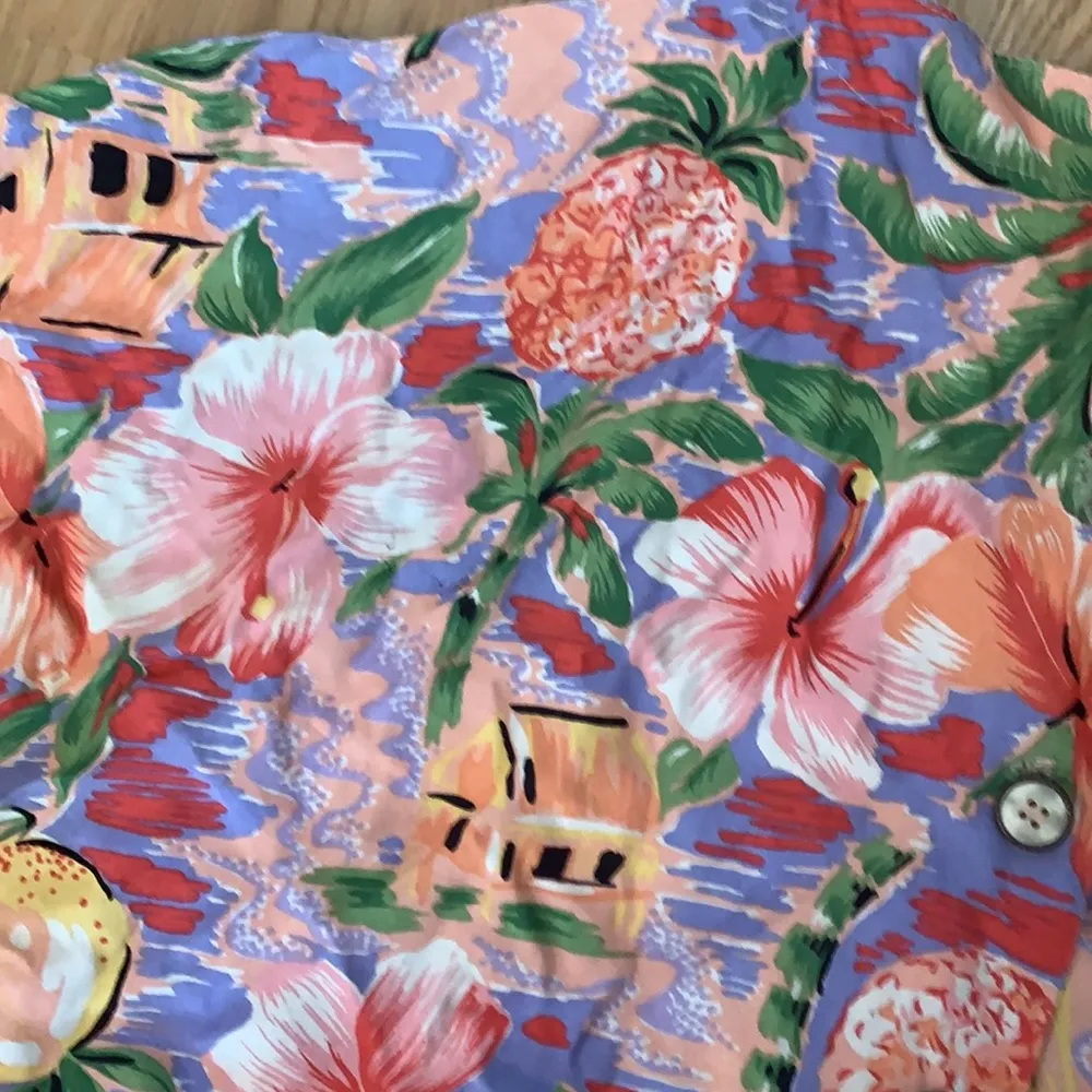 Vintage LF floral Hawaiian print crop top - Image 8