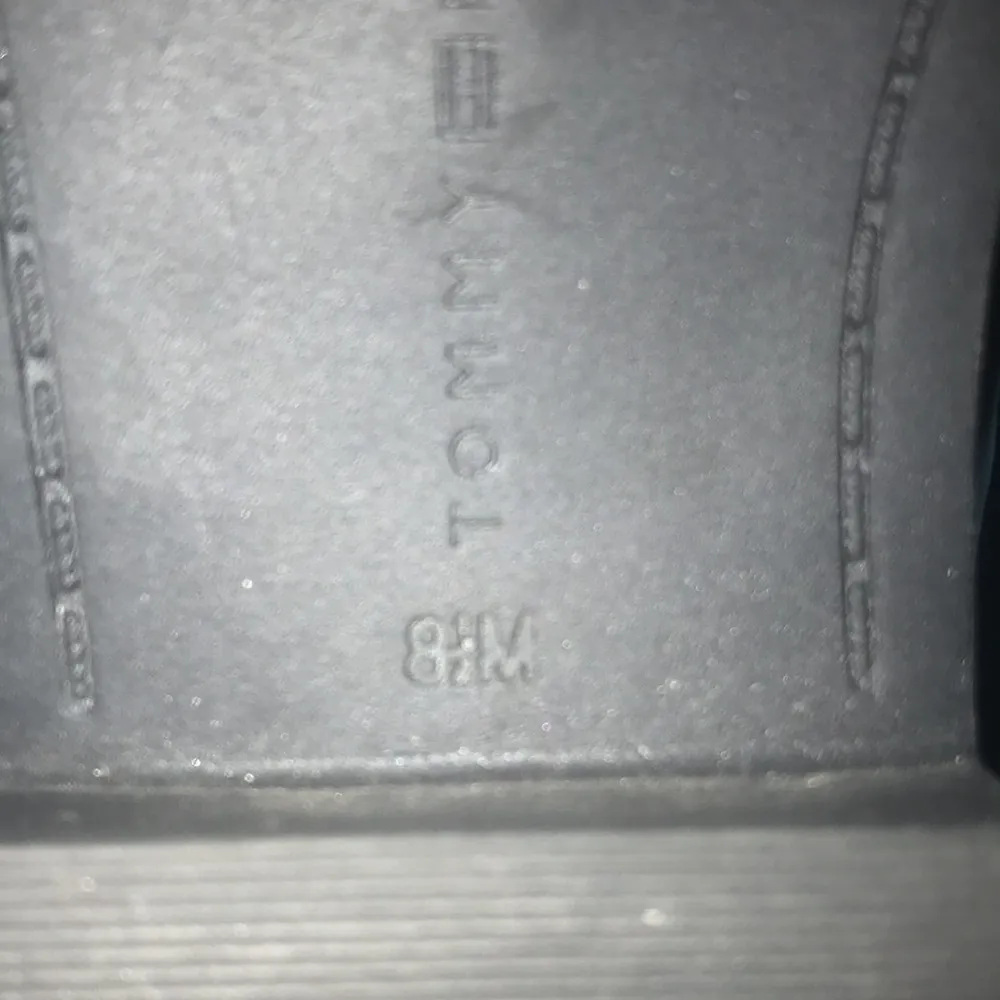 TOMMY HILFIGER Danni ankle boots horse-bit & buckle details black NEW size 8.5 M - Image 9