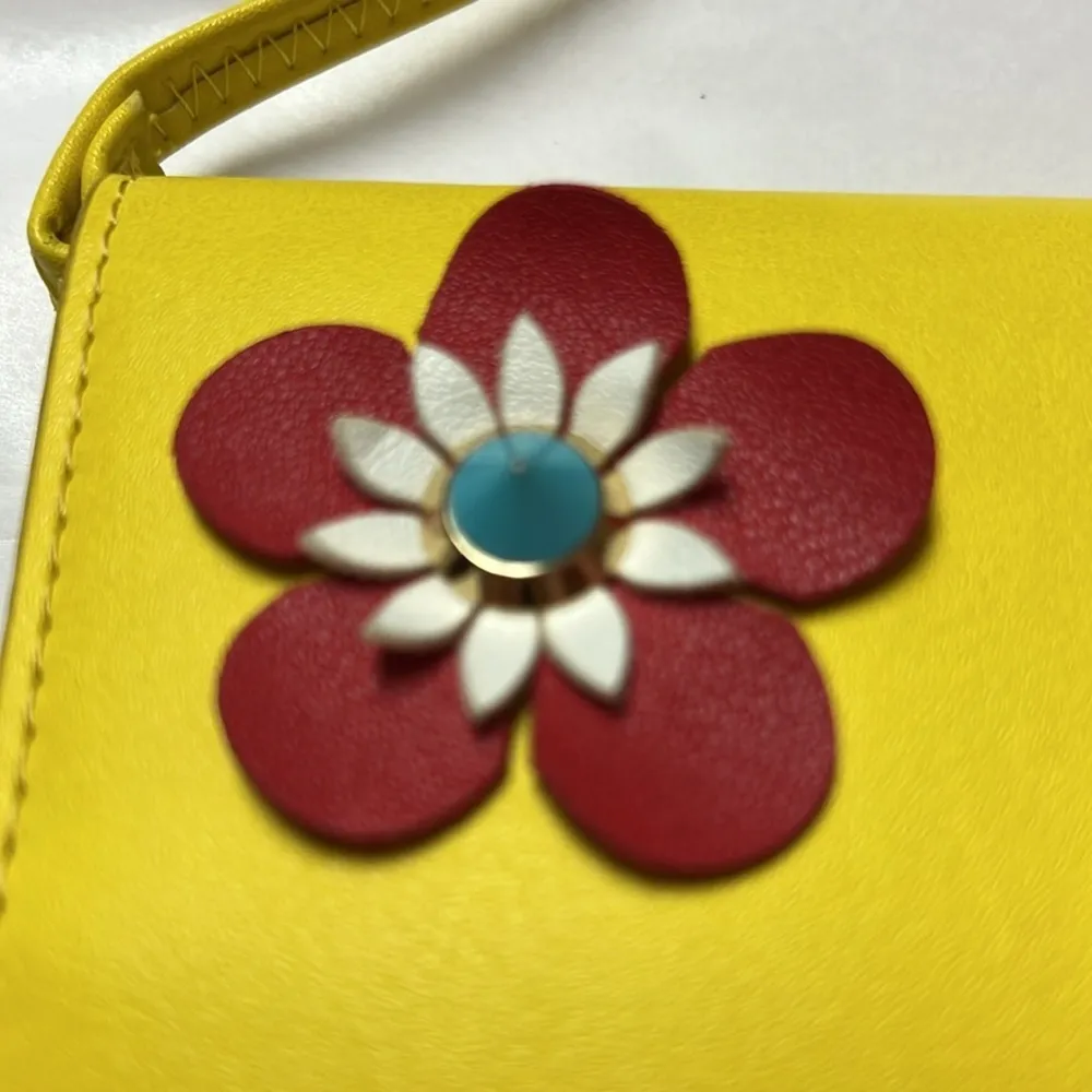 Citywide flower party purse Yellow - Image 4