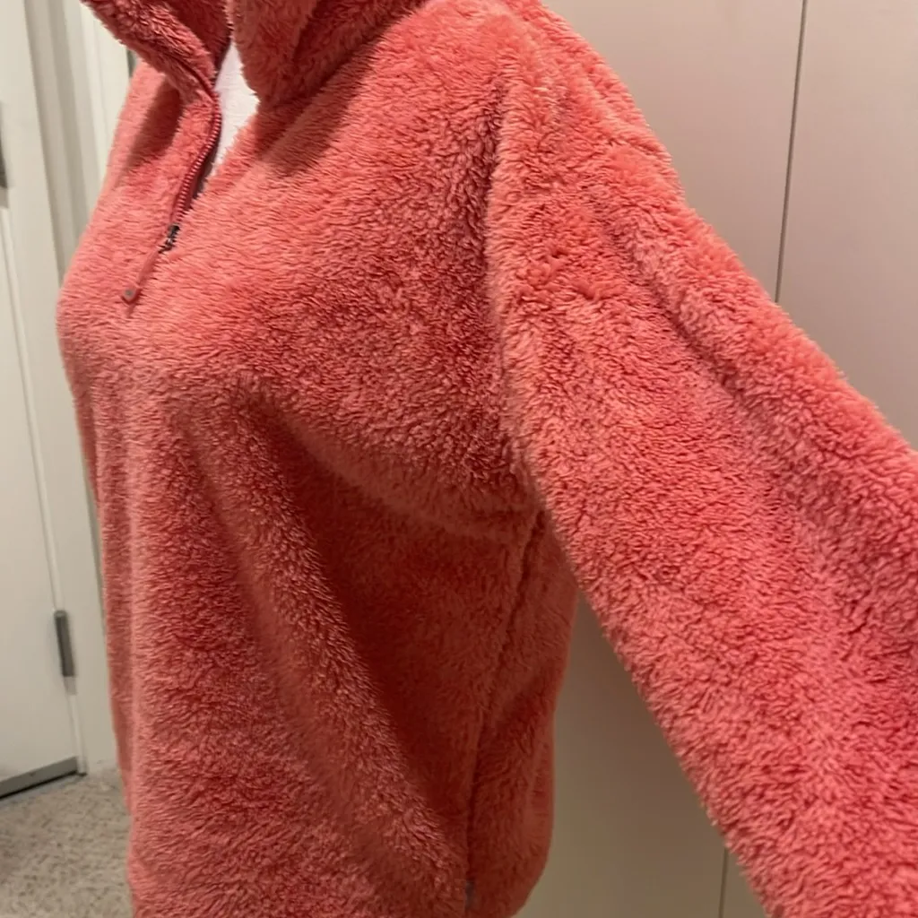 Eddie Bauer women’s salmon color fleece medium - Image 3