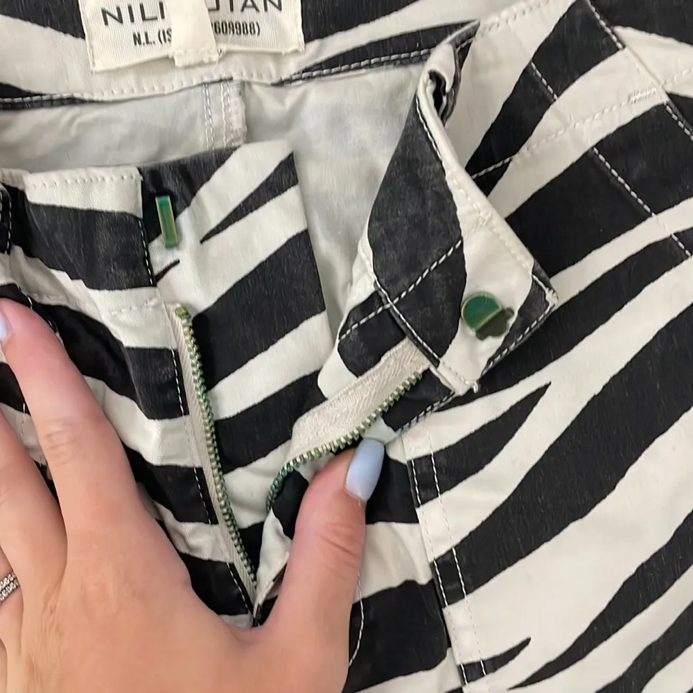 Nili Lotan Paris Pant Bone Tiger Print Black Size 0 - Image 7