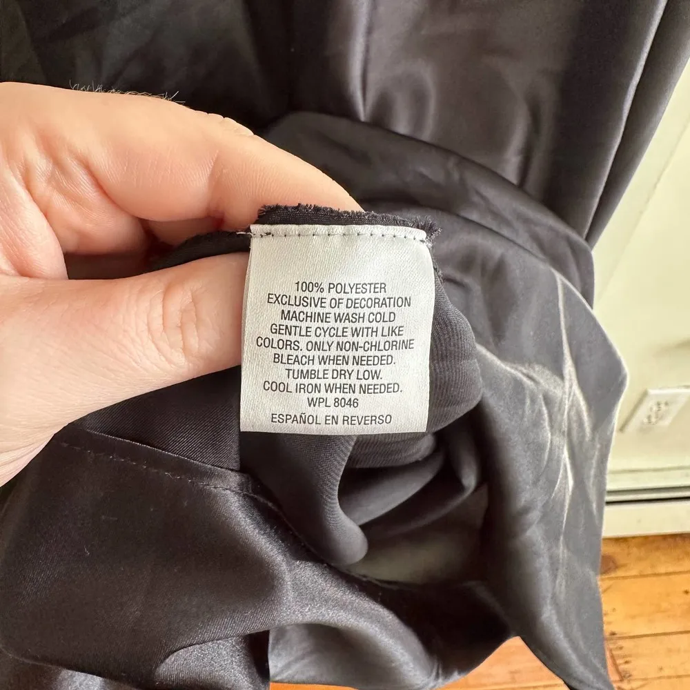 Morgan Taylor Woman Black Satin Nightgown Size 2X - Image 4