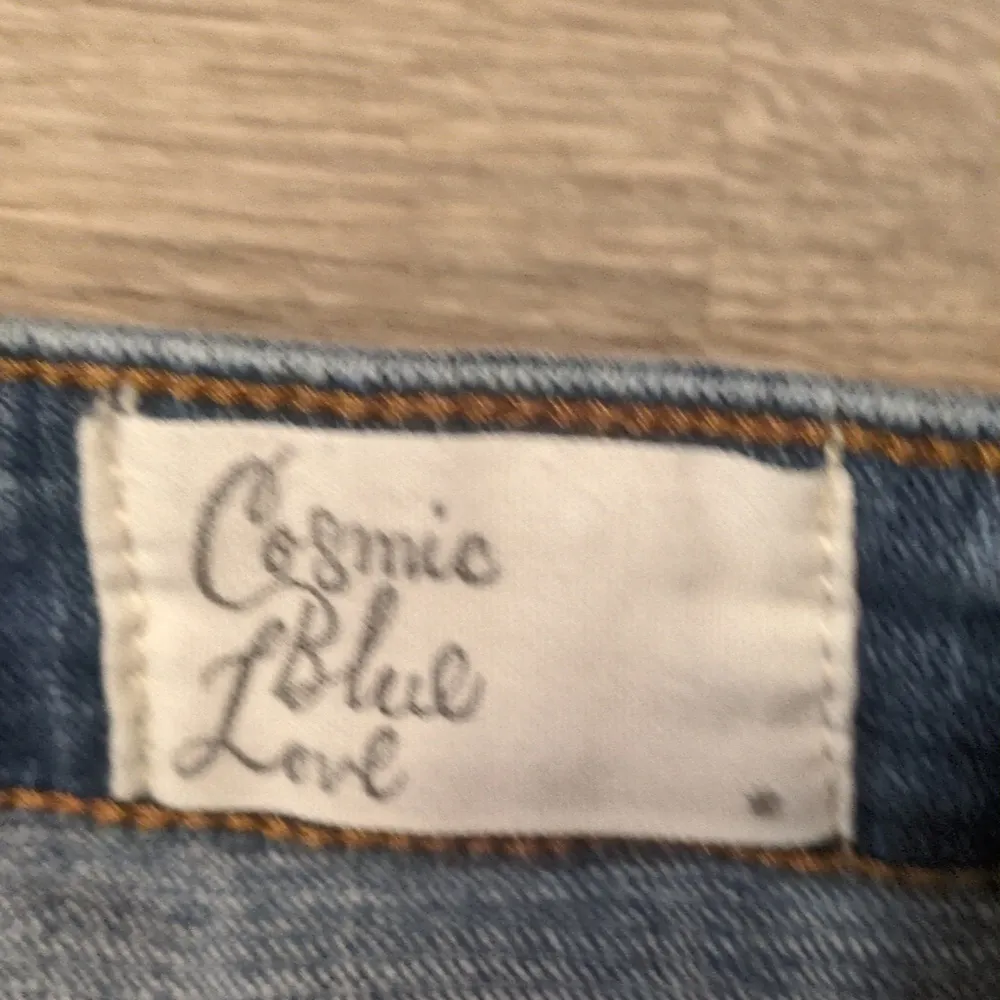 Cosmic blue love distressed jeans size 27 - Image 2