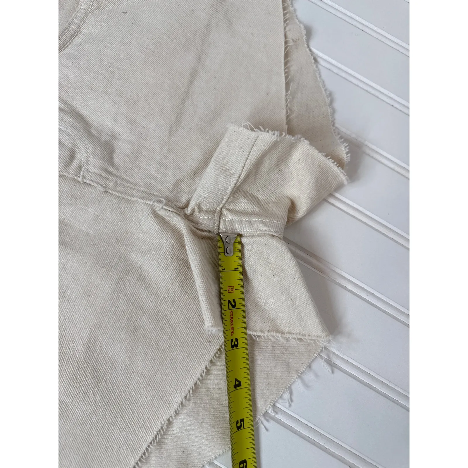 NWT L’AGENCE Audrey Denim Shorts Light Wash Blue & Cream Raw Hem Bundle Sz 25 - Image 8