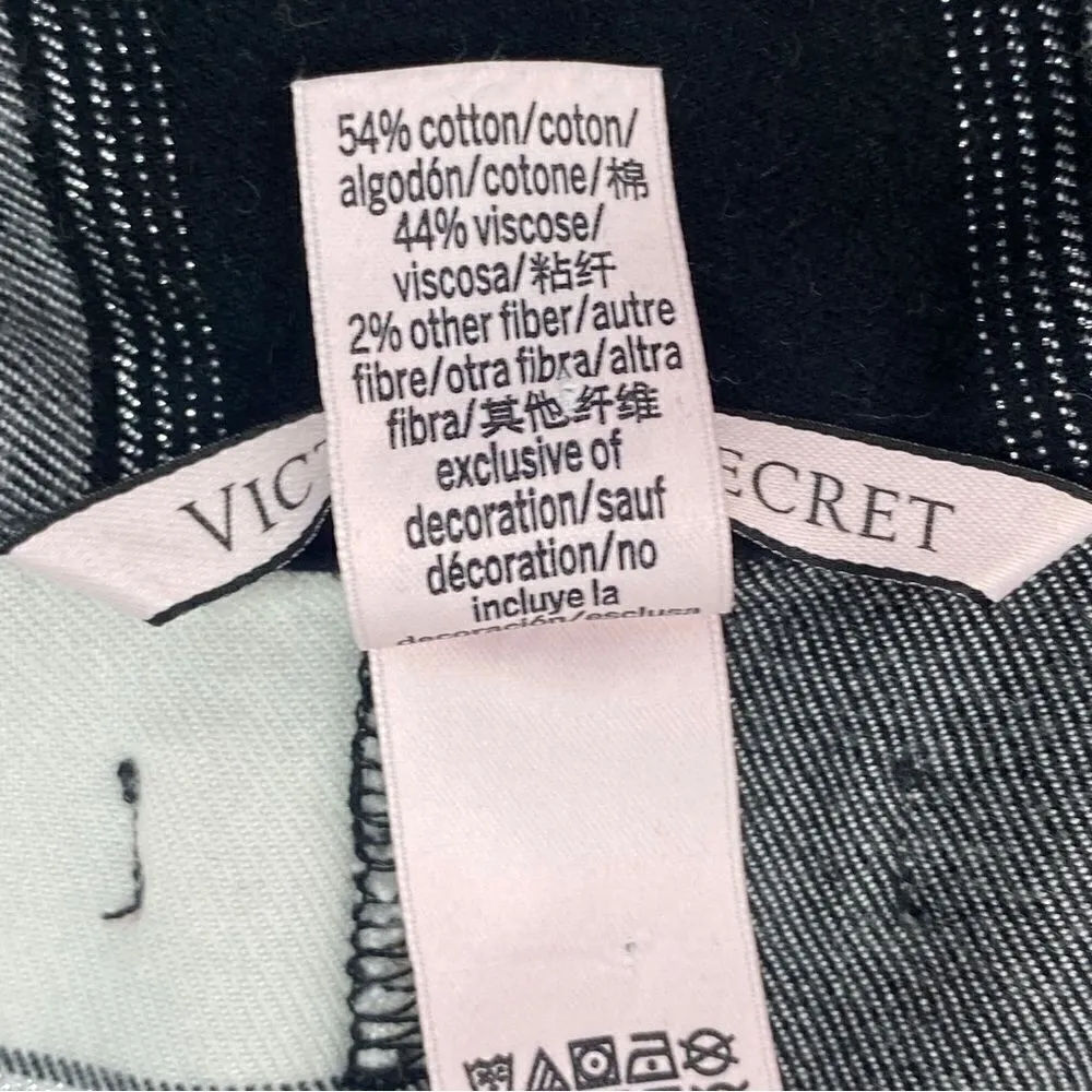 Victoria’s Secret Plaid‎ Flannel Shorts Sleep Romper Black White Small - Image 10