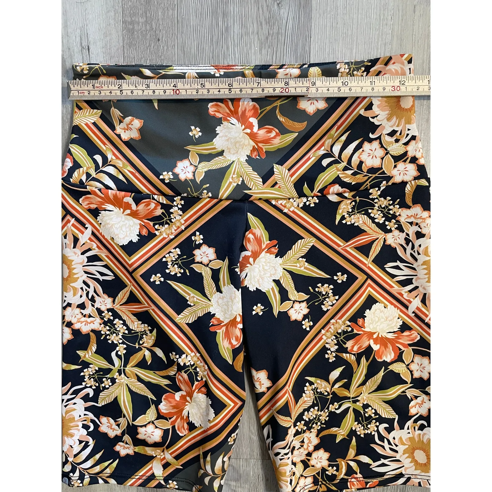 Free People Movement + ONZIE Floral and Geometric print Biker shorts S/M Size M - Image 4