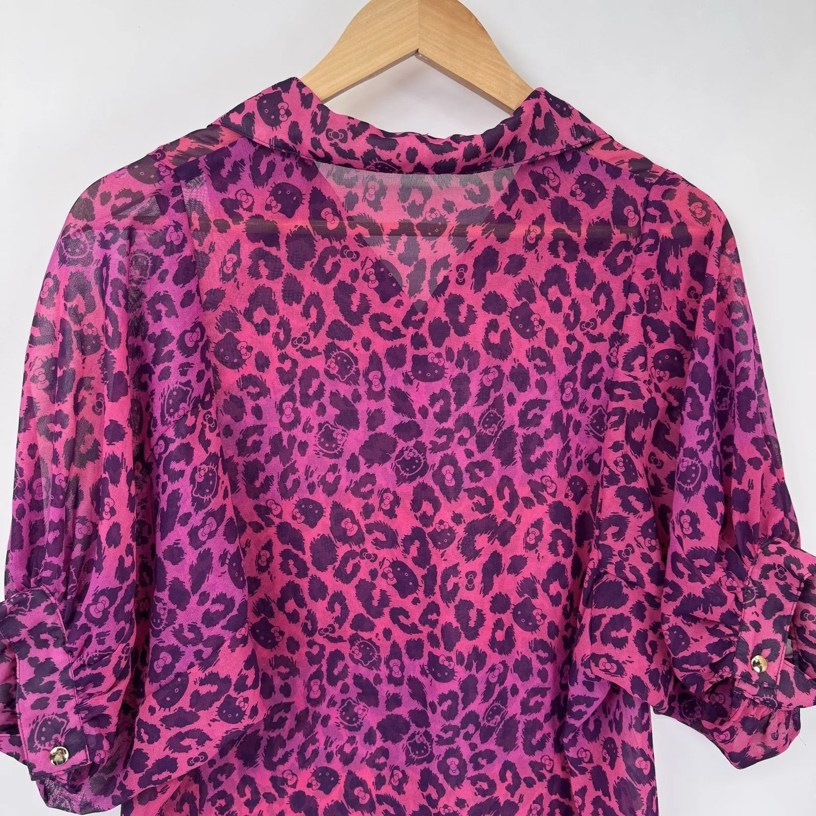 Hello Kitty Button Front Top Womens Small Pink Animal Print Sheer Polyester - Image 9