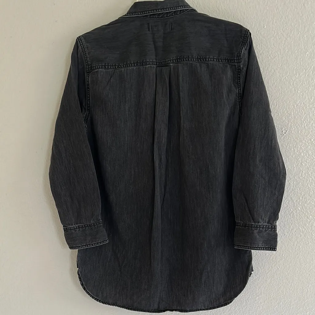 Madewell Charcoal Denim Shirt - Image 4