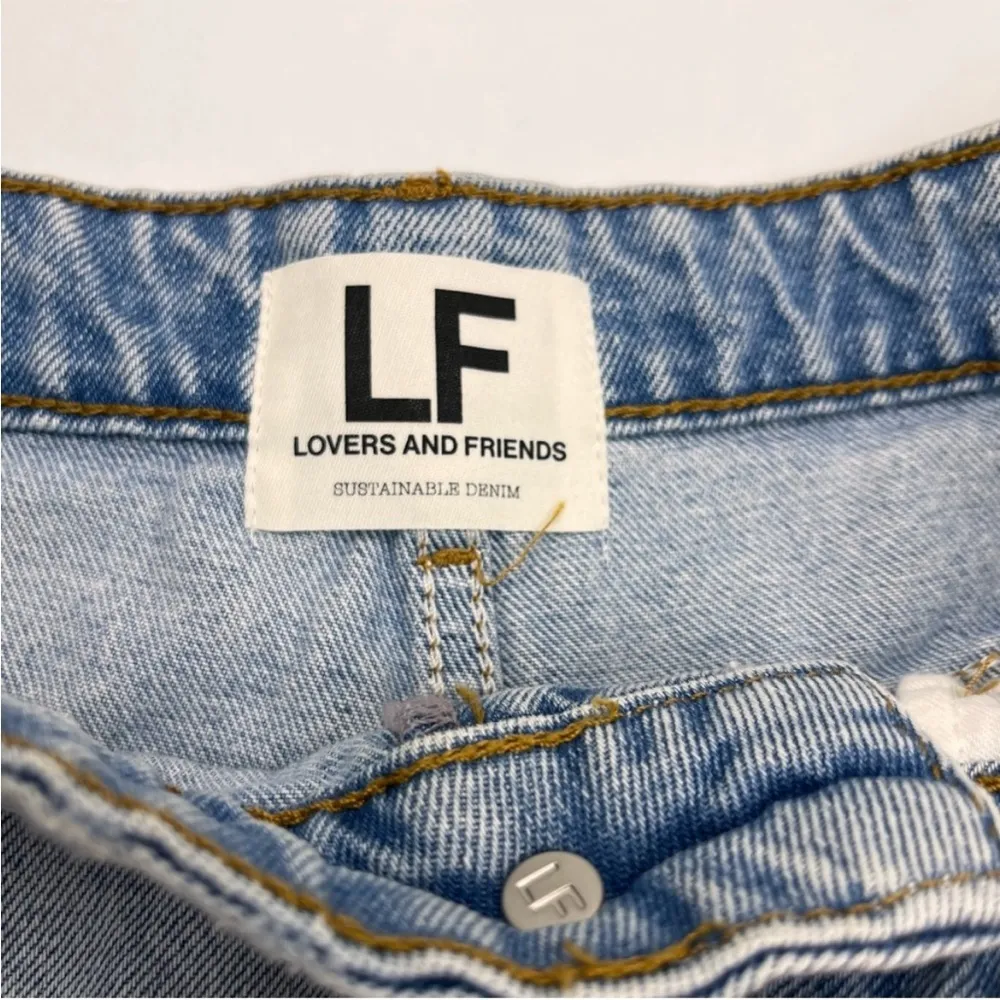 Lovers + Friends Jamie SZ 25 Blue Camellia Denim Jean High Rise Cuffed Short NEW - Image 4