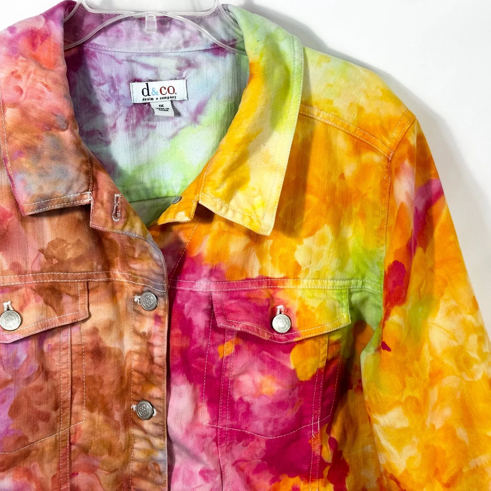 Denim & Co‎ Plus Size 1X Denim Jacket Handmade Tie Dye Jean Rainbow Boho 1097 Pink - Image 5