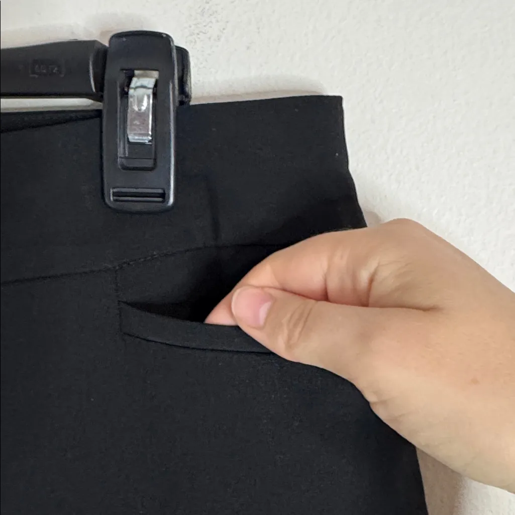 Chico's Classic Black Cropped Pants US size 8 - Image 5