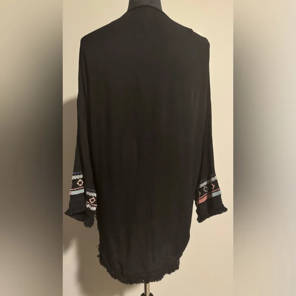 EUC Knox Rose Black and Rainbow Embroidered Boho Cardigan size small - Image 3