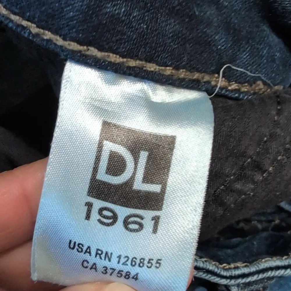 DL1961 Margaux Instasculpt Ankle Skinny Jeans | DL1961 Margaux Frayed Hem Jeans - Image 7