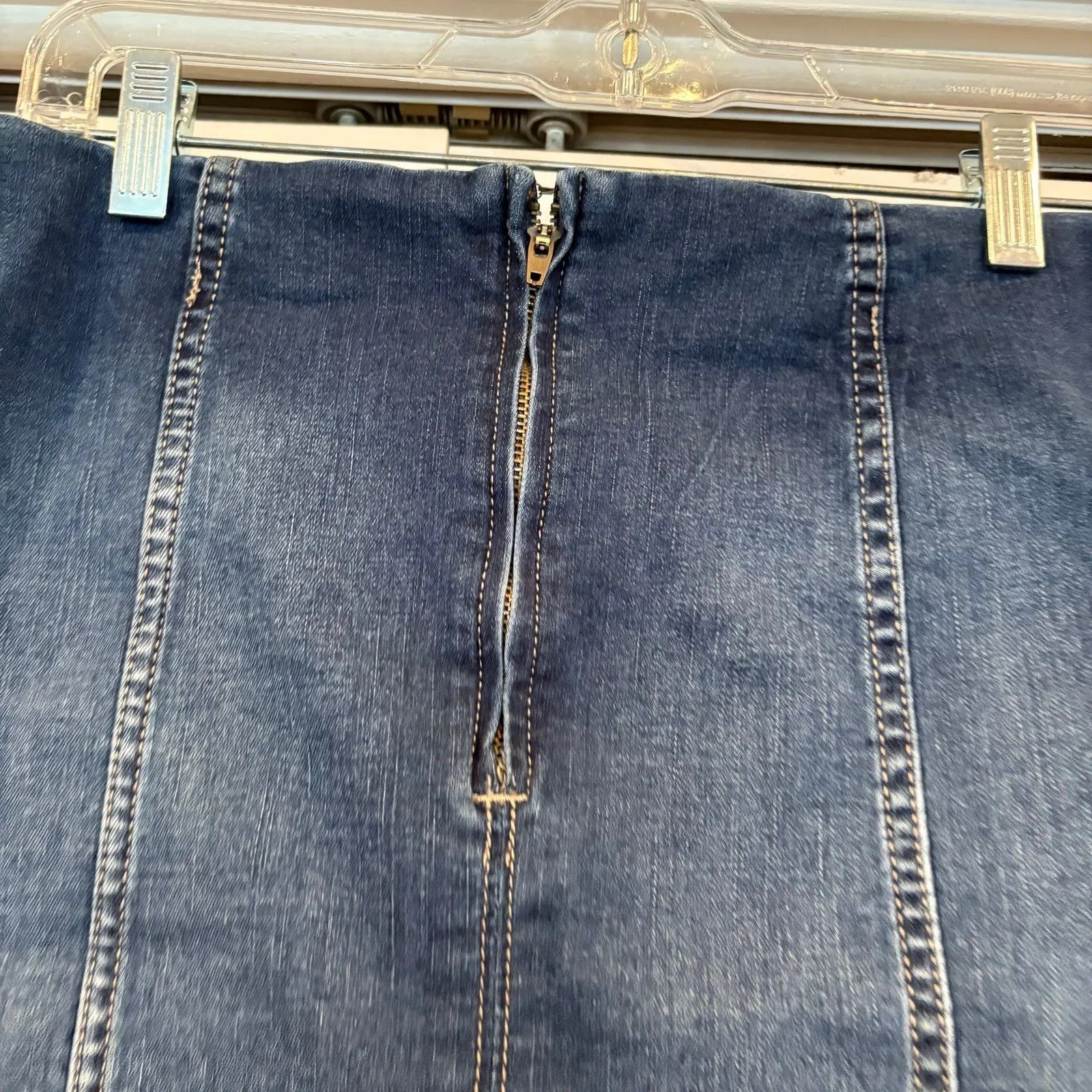 Rewind Pull‎ On Denim Mini Skirt Size 9/29 - Image 3