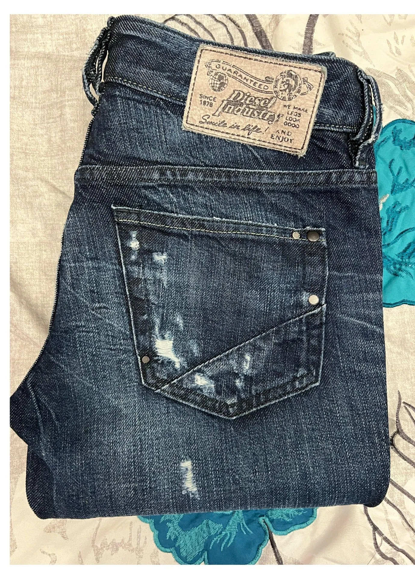 Industry “Lhela” Jeans - Image 2