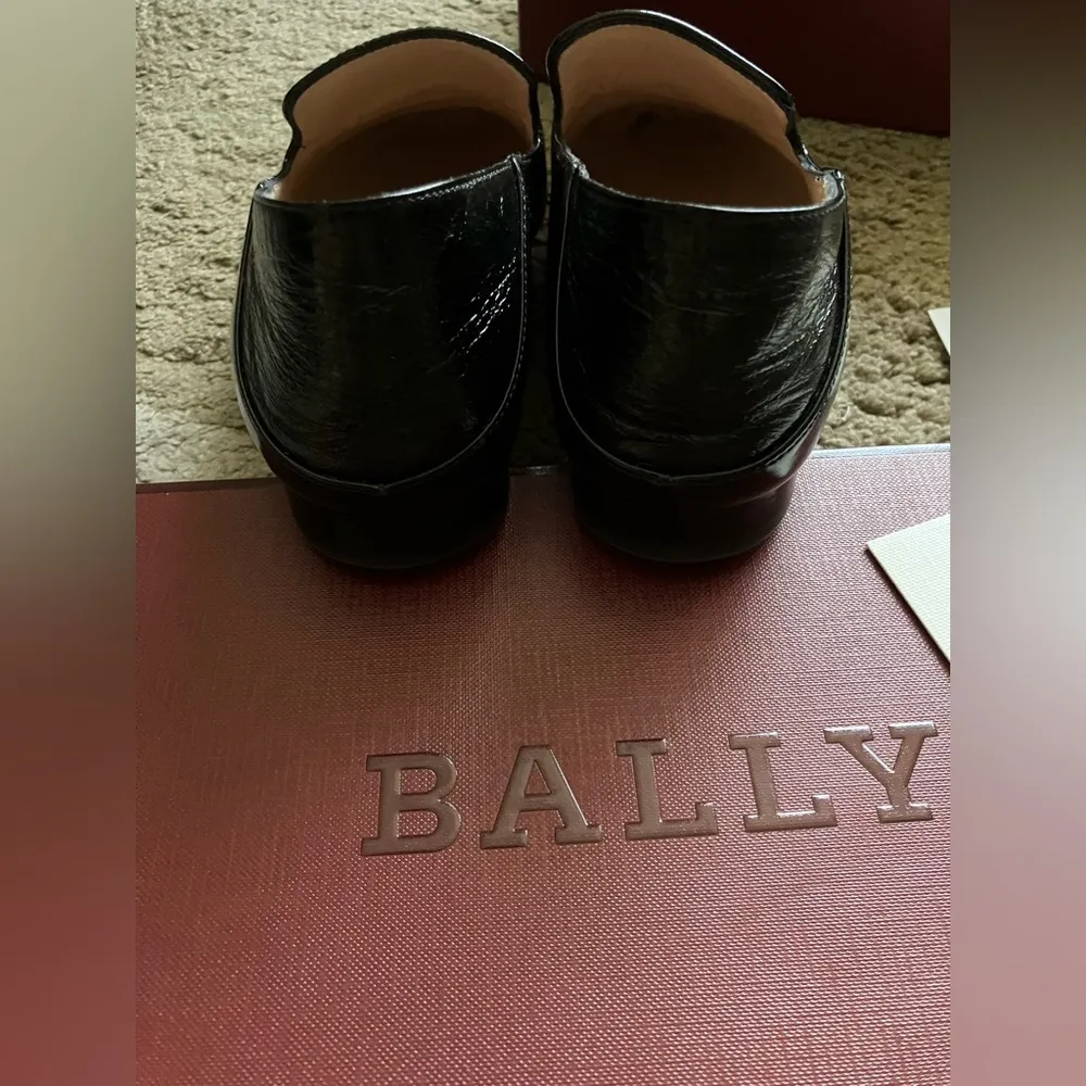 Bally Darcie Loafers Flats Black Bovine Patent Leather Size 36/5.5 - Image 8