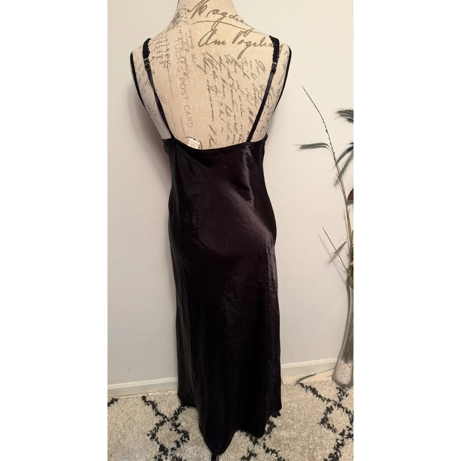 Vintage Victorias Secret Black Lace Satin Slip Dress Lingerie Medium Gown flaw - Image 2
