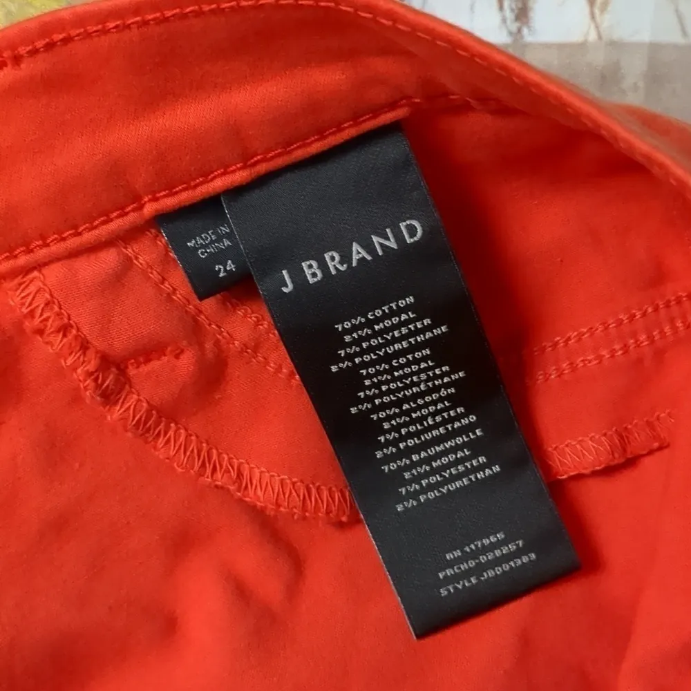 J brand 485 mid rise super skinny luxe sateen jeans bright coral size 24 - Image 4