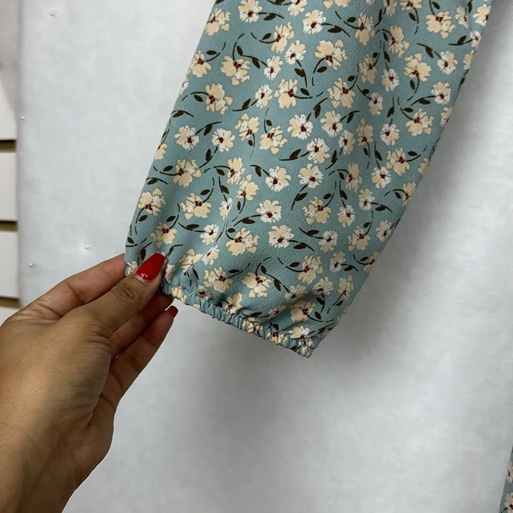 Lily Rose Floral Dress in Multi Print Sz M Long Sleeves Tie at front - Image 4