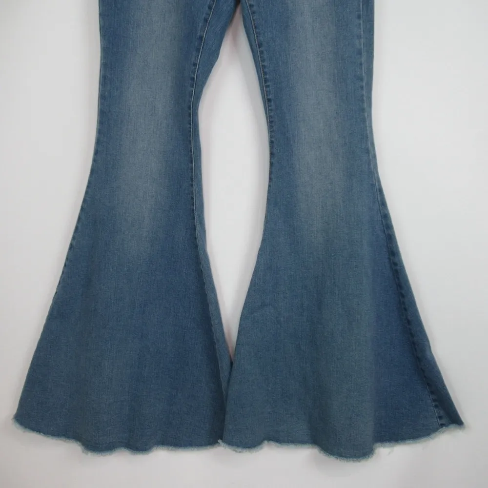 PEACH LOVE CALIFORNIA Star Sequin Bell Flare High-Rise Jeans Women’s Size Medium - Image 10