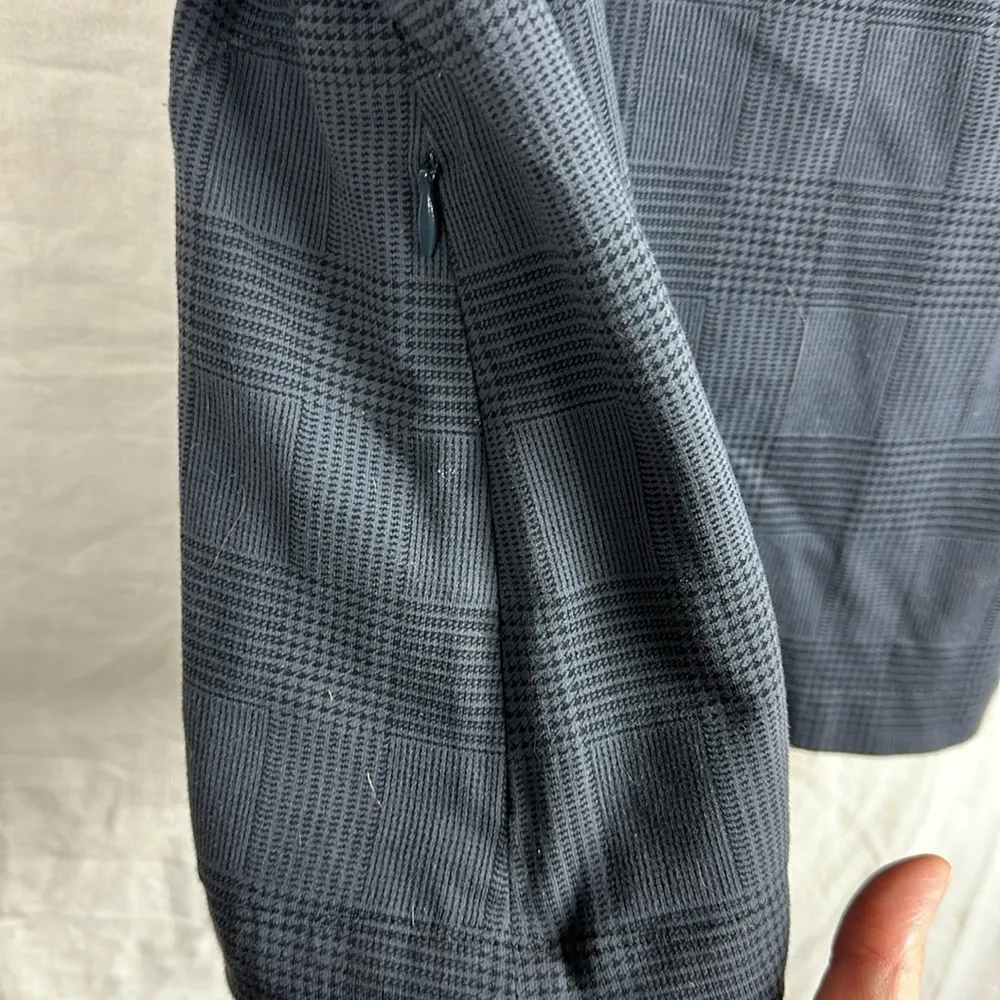 Athleta Women's Plaid Everyday Skort Skirt Stretchy Liner Shorts Sz S Black Gray - Image 10