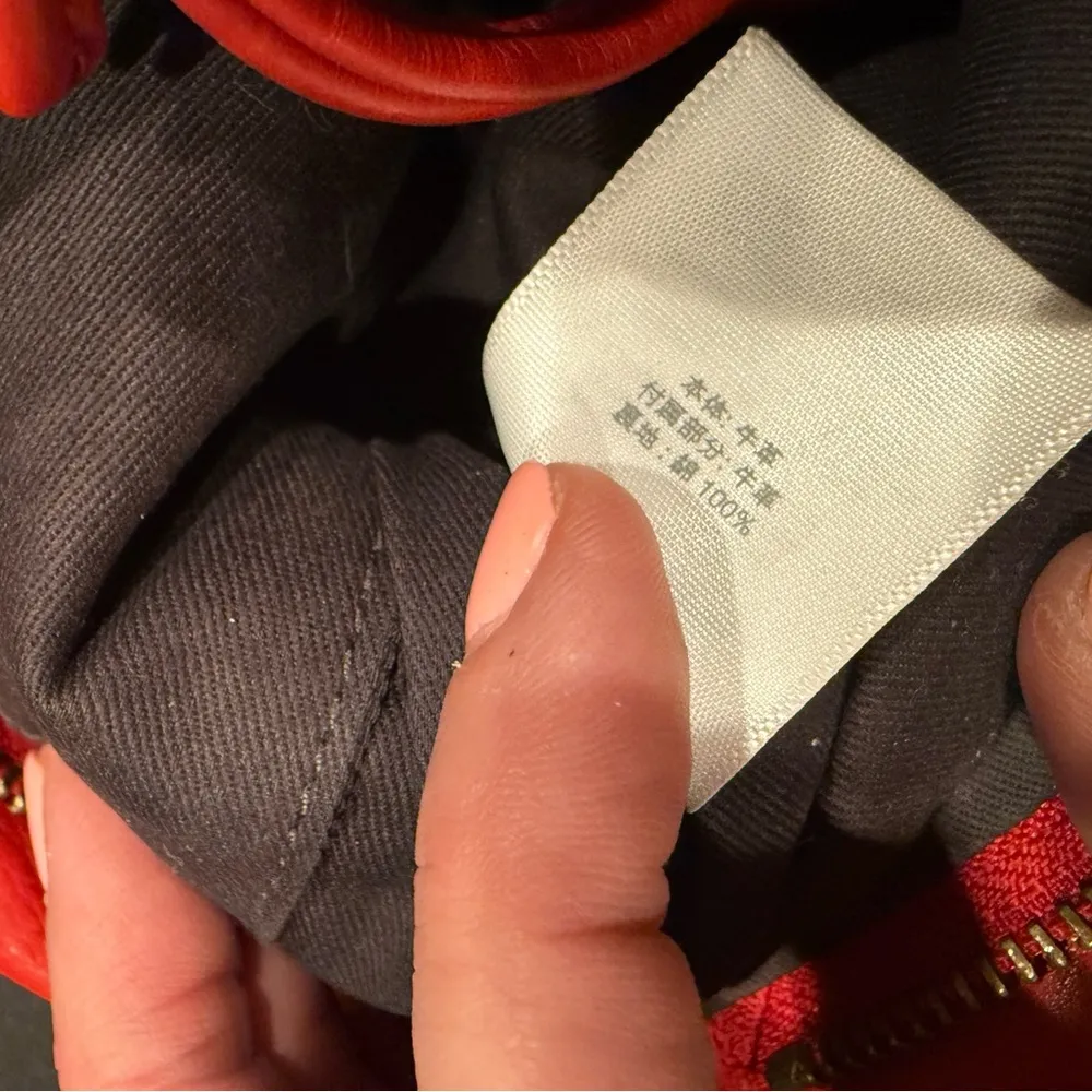 Madewell The Puff Crossbody Bag in Red Leather - Image 4