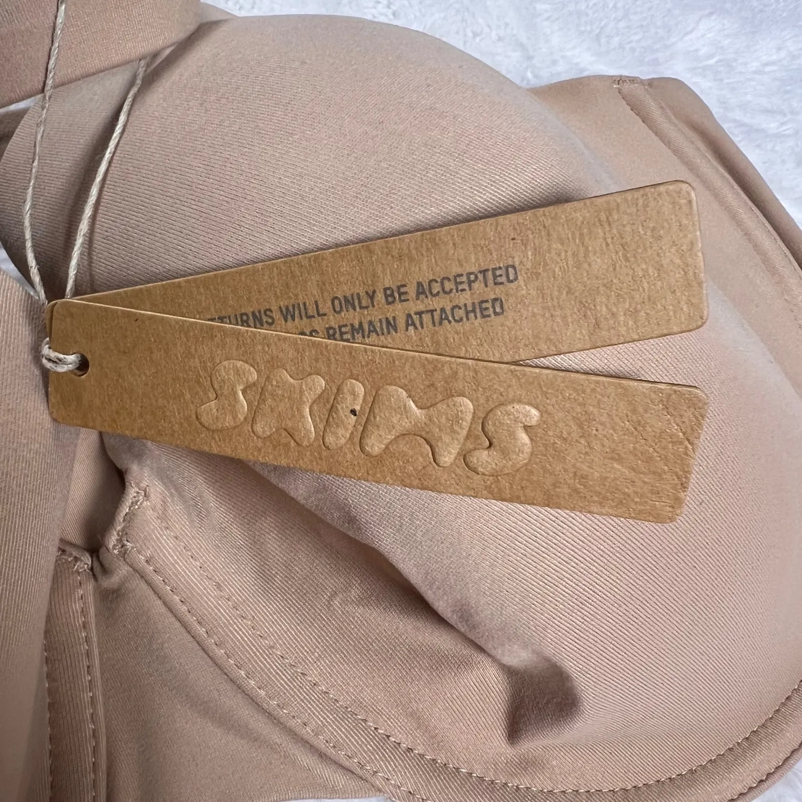 SKIMS Women's T-Shirt Bra Clay 38DD Underwire Seamless Smooth Full Coverage NWT - Image 5